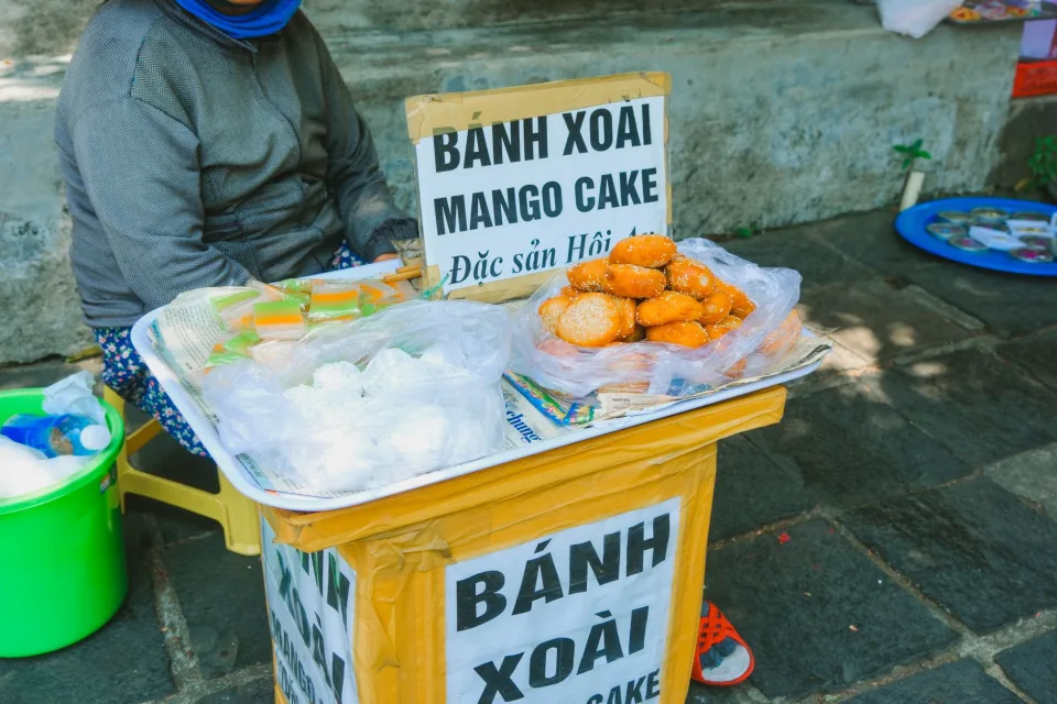 Bàn ăn tại Icoffee